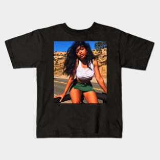 Empowering Women SZA's Message Of Strength Kids T-Shirt